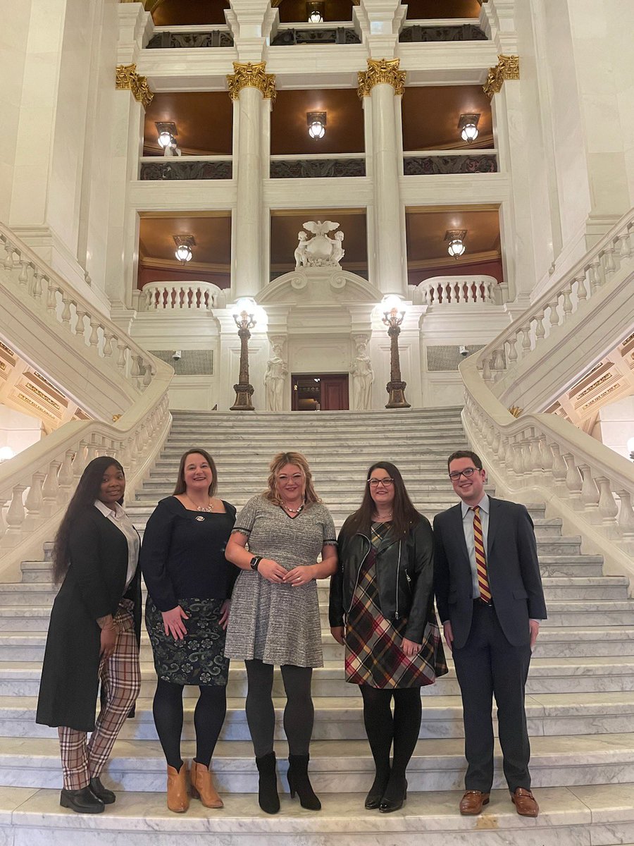 bgcwpa's tweet photo. We were happy to spend some time with our Legislators at the PA Capitol to advocate for the #BOOSTAct which would invest in a dedicated line item for out-of-school-time programming, including academic enrichment, social emotional learning, STEM, & more. https://t.co/1J5oa3Xtom