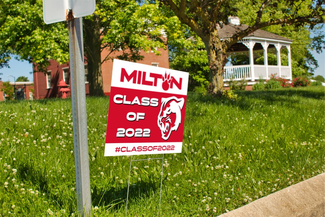 Graflix's tweet photo. Graduation celebrations will be here soon. Place your school orders for generic town wide yard signs or make them special with a customized sign for your special graduate. #classof2022 #graduationcelebration #youdidit #movingon #yardsigns #banners #selfieframes https://t.co/UeYcDcHMeK