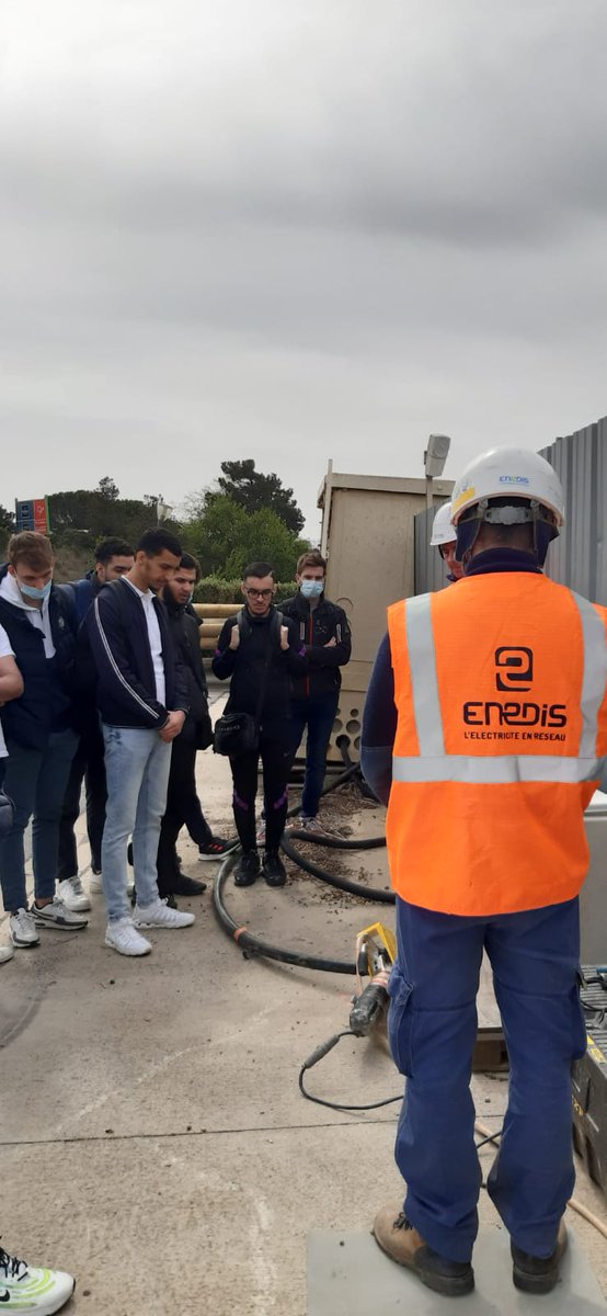 enedisOccitanie's tweet photo. 40 étudiants en BTS à la découverte de la filière énergie sur le site @enedis de Narbonne ✅️ Une journée portes ouvertes organisée avec l'@acmontpellier et @ENRoccitanie pour rapprocher le monde éducatif de celui de l'entreprise ✅️ https://t.co/eh2wExqh3i