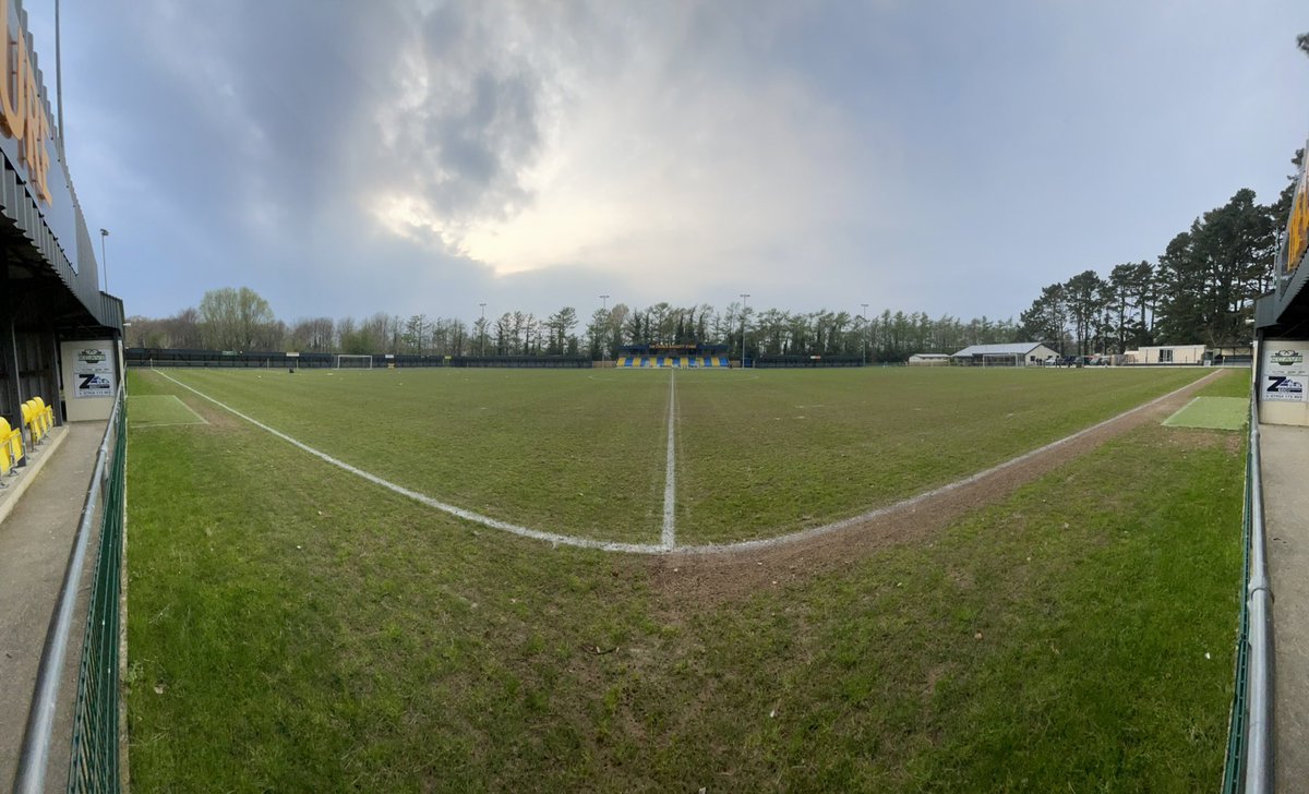 PlymouthPFC's tweet image. BOLITHO PARK |📍

𝙇𝙞𝙜𝙝𝙩𝙨 𝙖𝙧𝙚 𝙤𝙣, 𝙬𝙚’𝙧𝙚 𝙝𝙤𝙢𝙚 ✨

Cracking evening for football 

See you soon👋 

If you’ve not seen it yet, here’s today’s feature packed programme ⬇️

zeeon.co.uk/gamehub/plymou…

🟡 team news soon 👀

#PARLAR

#ppfc