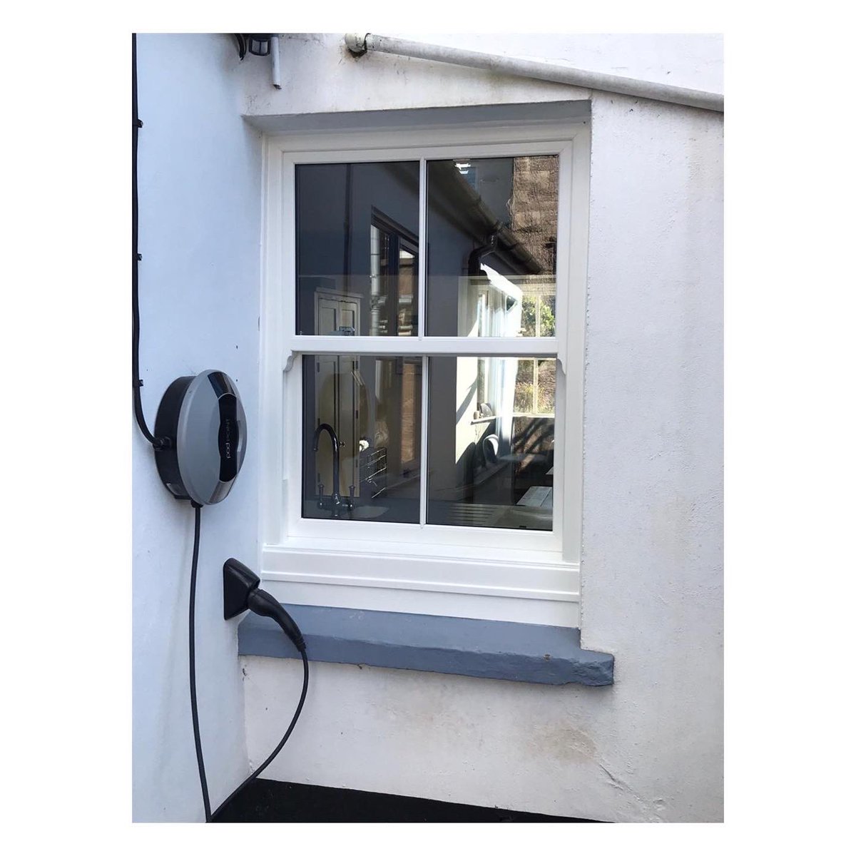 MonCoCompany's tweet image. uPVC box sash window install with Paul and Jake 👌🏻

#upvc #upvcwindows #boxsash #boxsashwindows #boxsashwindow #upvcboxsashwindows #windows #monmouthshireconservatorycompany