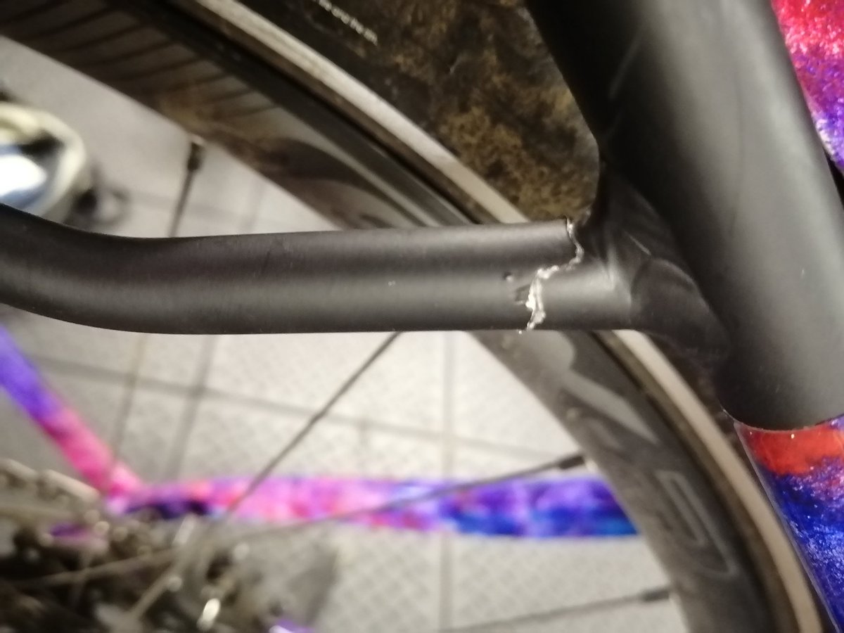 TimmyMallett's tweet photo. My lovely pannier rack has cracked.

Not sure if it's weight or a knock but I've managed to tape it.

Need someone creative around Plymouth to weld it secure?

Can anyone help? https://t.co/MR6NtMj5v0