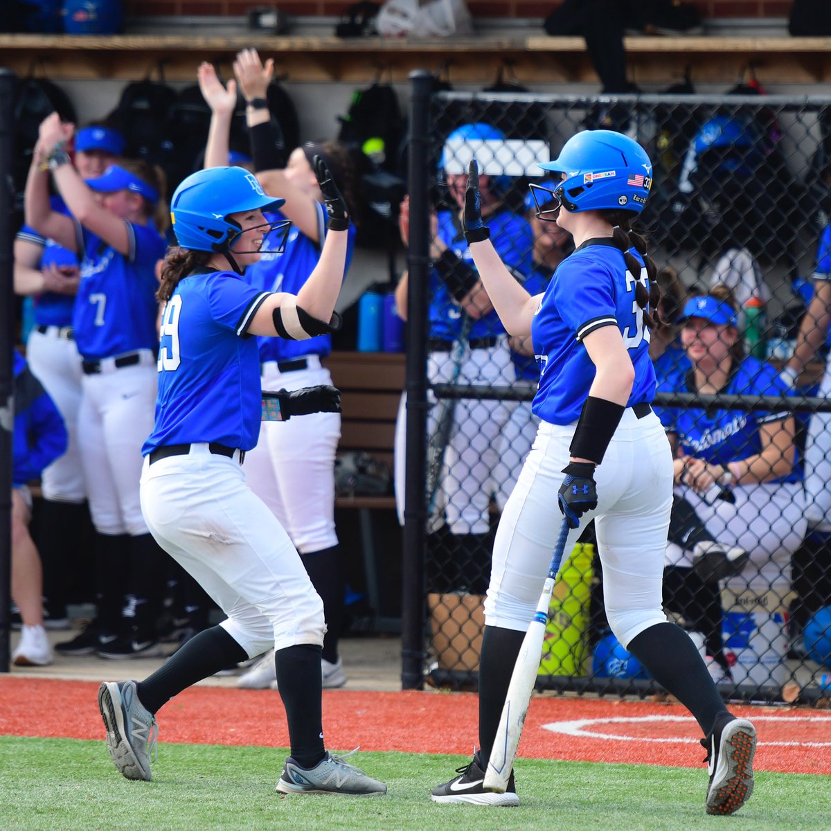 Back on the road for 👏🏼 GAME DAY 👏🏼

🆚 Penn State Harrisburg
🕒 3PM &amp; 5PM
📍@ PSHBG
💻 Link in bio