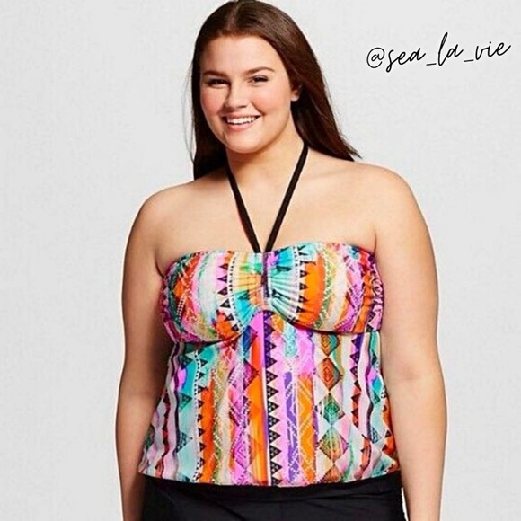empire_d's tweet photo. So good I had to share! Check out all the items I'm loving on @Poshmarkapp from @madbwatson @tiannaposhstyle #poshmark #fashion #style #shopmycloset #vintage: https://t.co/HqdeYiBqQw https://t.co/tWuWEQwfLk