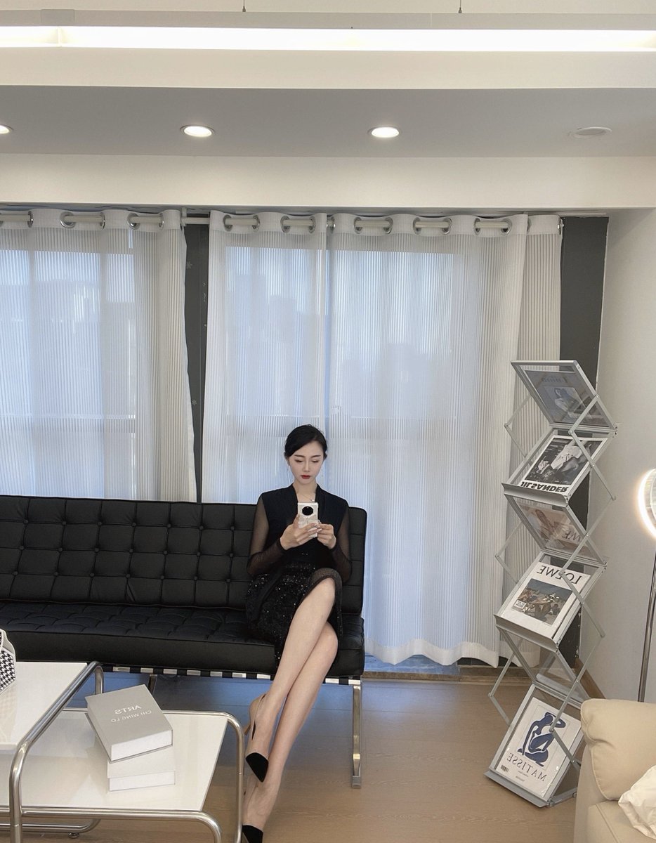 ald3988's tweet photo. Maybe modeling work is more suitable for me! https://t.co/0rXwaSfcJb