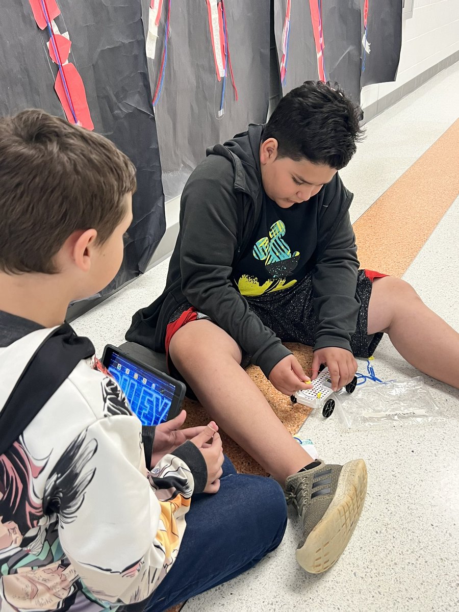 Ashley Holshouser tweet media