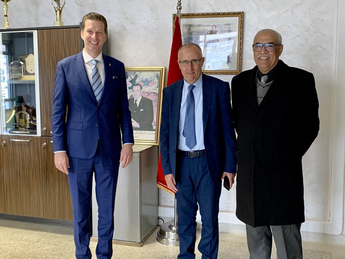 TromlerMiklos's tweet photo. J’ai discuté avec le Directeur du Sport M Mohammed Hamimaz et le Président de #FRMN M Driss HASSA pour organiser des évènements sportifs conjoints prochainement. @CH_Benmoussa #waterpolo #natation #tournois #sensibilisation #jeunesse #sport https://t.co/lgWbBZADem