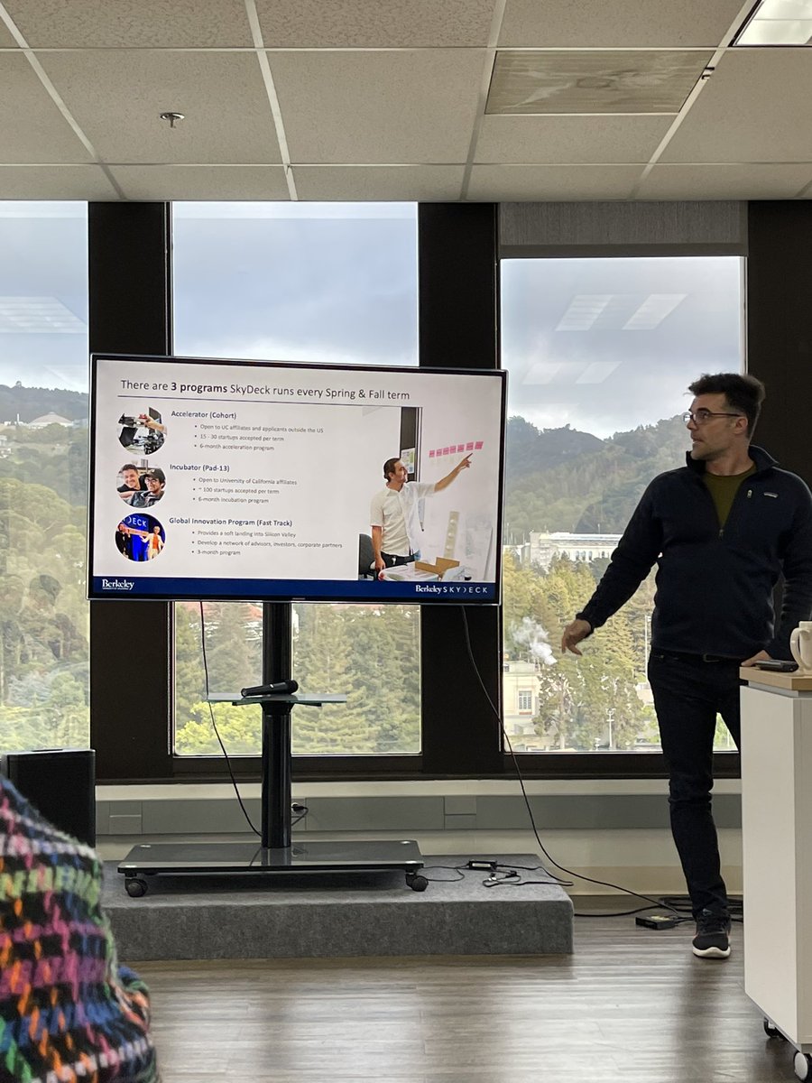 rampuplab's tweet photo. Visit to @SkyDeck_Cal with @HECParisExecEd https://t.co/8jw3AOHN1I