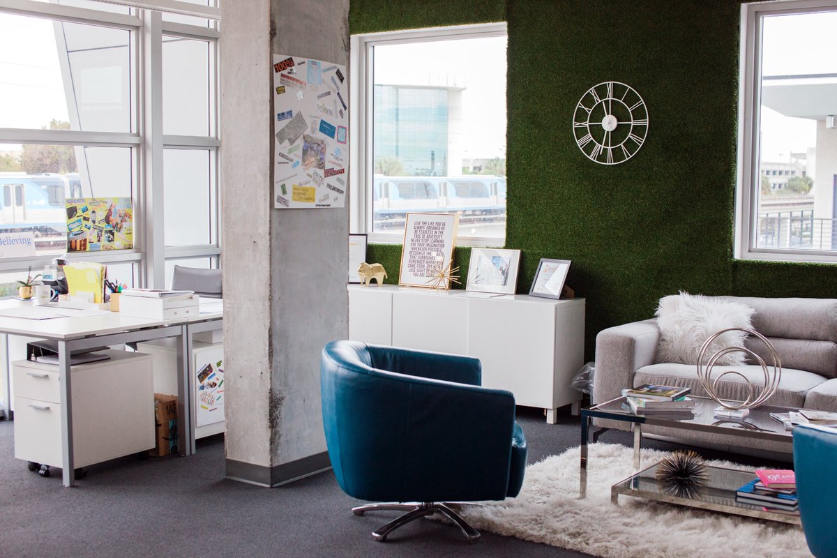 buromiami's tweet photo. Are you looking for a private office in South Miami? No problem! Spacious suite options are now available at our Büro SoMi location. Suites are limited, so make sure to take advantage of this while you can and come in for a tour!

#privateoffice #flexibleworkspace #networking https://t.co/OLj58QfSz6