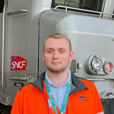 #NouvellePhotoDeProfil #SNCF #auboulot