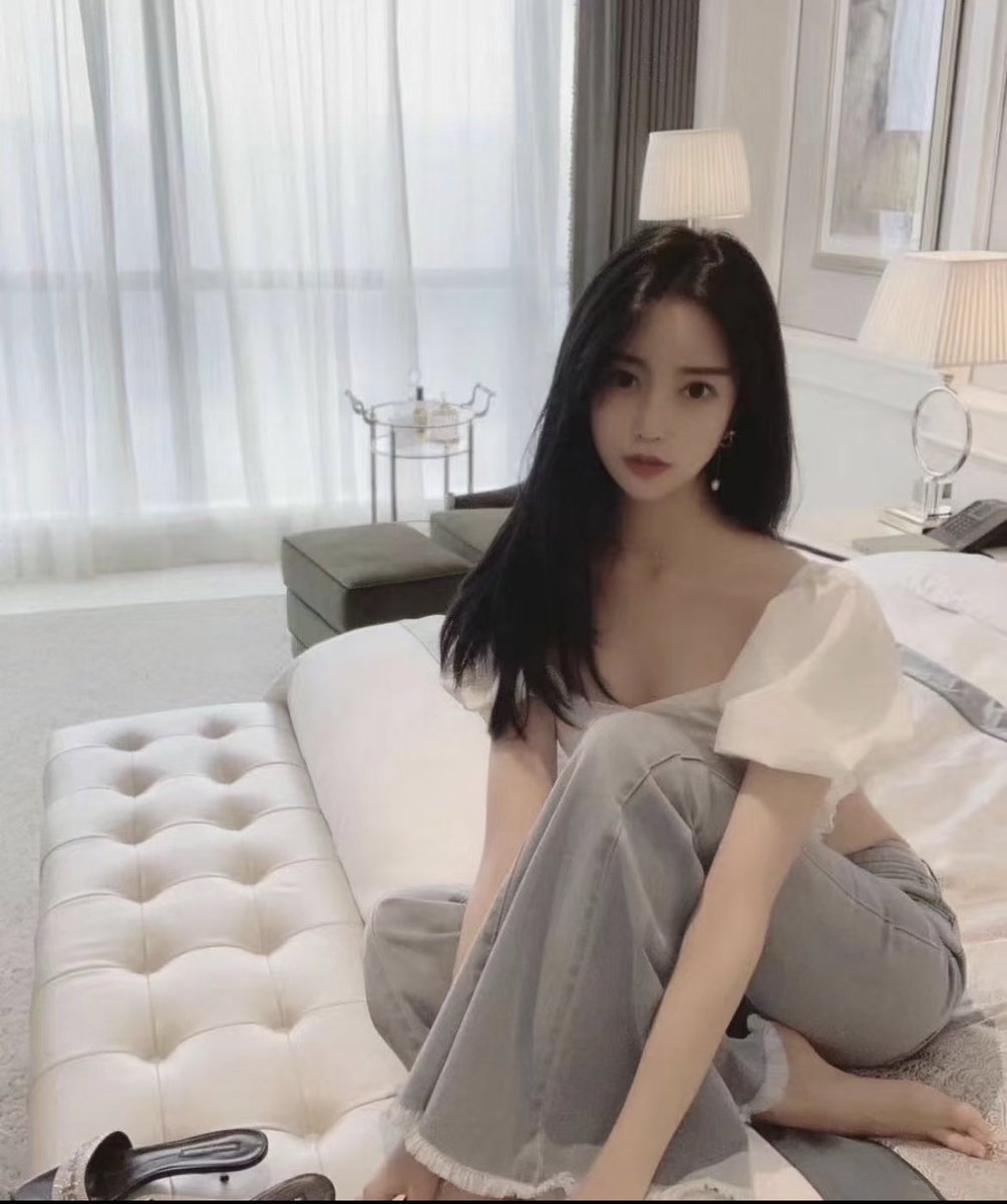 wangchangz1's tweet photo. 🦌🦌 算的上是颜值天花板了 。本人真的如同仙女下凡一样，柔的又像是一滩水 #长沙 #长沙约炮 #长沙兼职 #长沙线下 #长沙交友 #长沙外围 #长沙修车 #长沙上门 #长沙约拍 #湖南约炮 #湖南 https://t.co/iGHjUd6Hb0