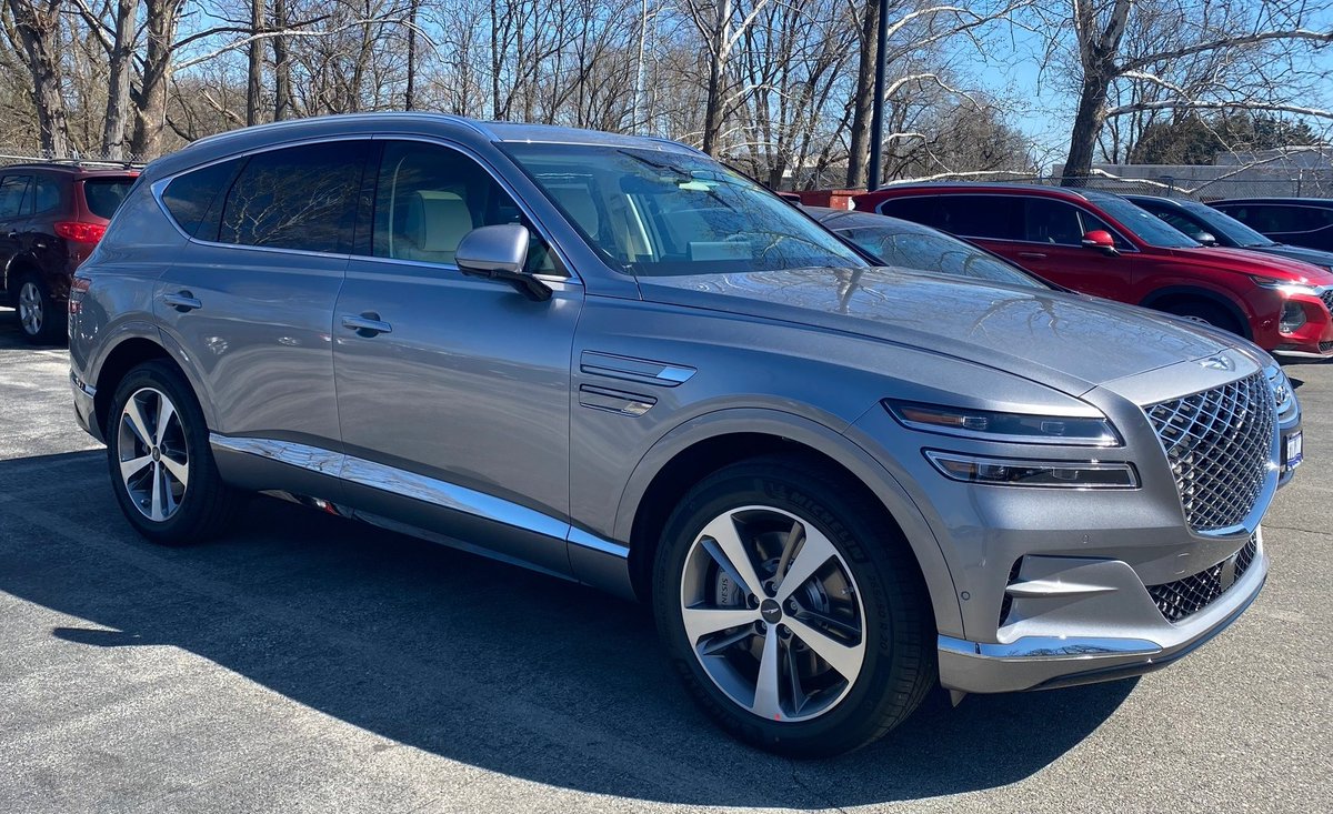 ColonialGenesi1's tweet image. Looking for a luxury SUV that will fit all your needs? This 2022 @GenesisUSA GV80 2.5T AWD Advanced has a full suite of intuitive technology, all-road capability, elevated comfort, and show-stopping design. 

Visit us today to see it for yourself. 

#Genesis #GenesisGV80 #GV80