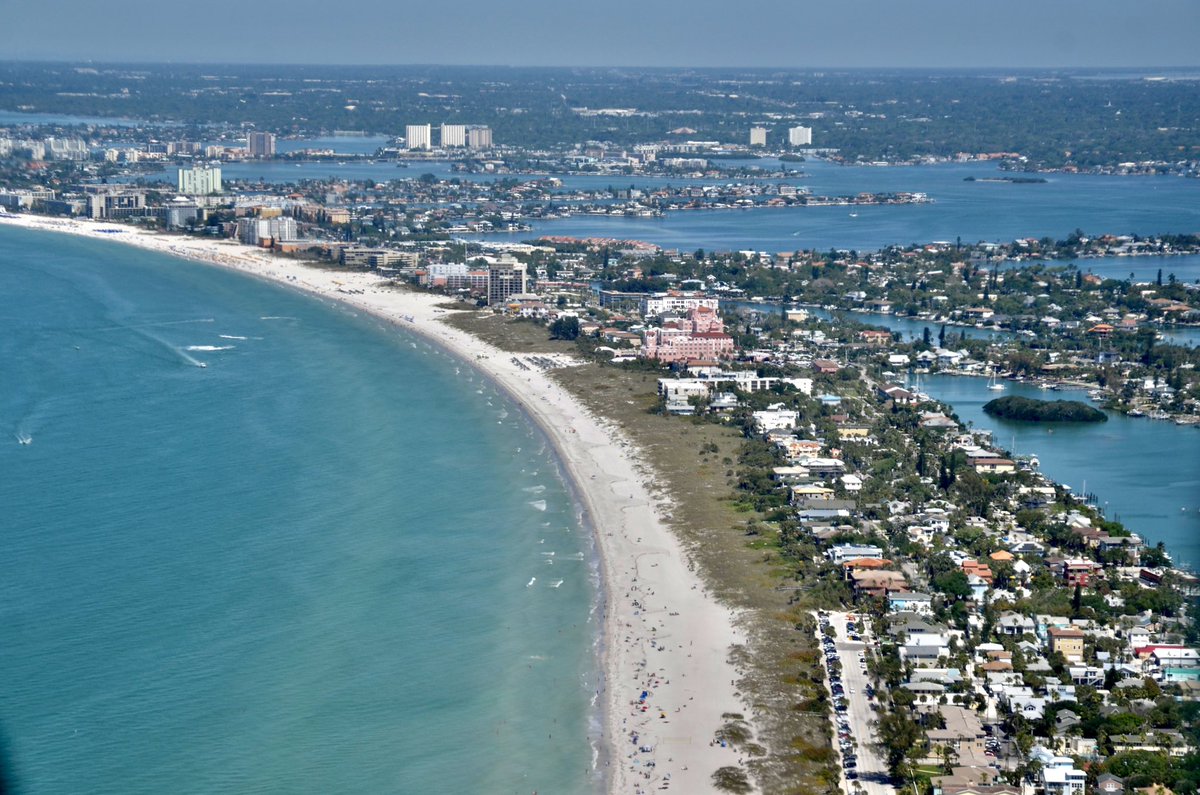 .<a href="/WFLA/">WFLA NEWS</a>   Got Beach? ☀️ #jealous #beach #stpetebeach #lucky #sunshine #tuesdaymotivations <a href="/StPeteBeachFL/">St. Pete Beach</a>