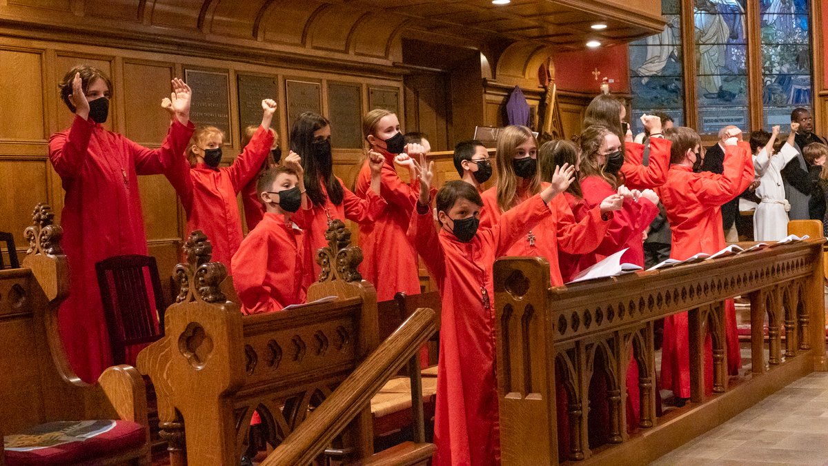 AllSaintsAtl's tweet photo. This past Sunday, our 9:00 a.m. worship service was led by the children of All Saints'!

Our Children's Choirs sang and our youngest saints lived out their priesthoods by serving as readers, ushers, and more. ❤🎶

View more photos: https://t.co/VOppo0TqVK https://t.co/KCgnTpQ21J