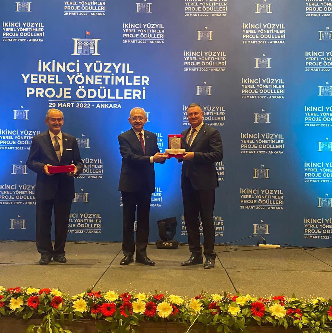 Lütfü Savaş