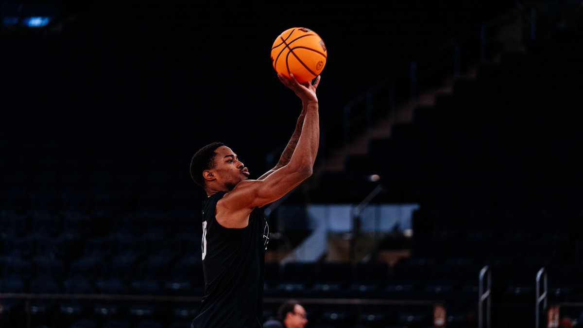 XavierMBB's tweet photo. Shootaround ✅

#LetsGoX https://t.co/zOjanSy16p