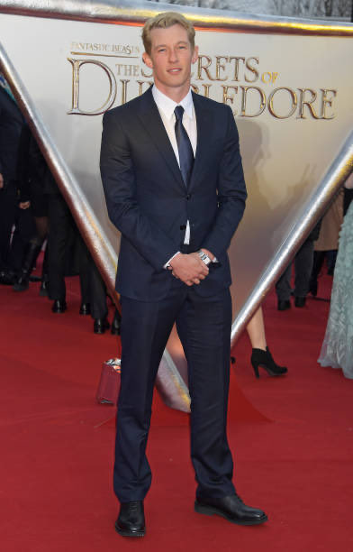BeastsMovieFR's tweet photo. Callum Turner at the #FantasticBeasts      #SecretsofDumbledore  World Premiere in London https://t.co/vkFCLRMIl0