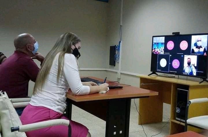 uc_camaguey's tweet photo. 🔝 La Maestría en #InformaticaAplicada de la @uc_camaguey desarrolla por su proceso de evaluación externa por la Junta de Acreditación Nacional, en busca de ratificar su categoría de Excelencia.
+Detalles👇
https://t.co/PNWtkgtpdG
#PorLaExcelenciaEnElHacer
#UCCuba
#UCCamaguey https://t.co/y04CxMe4fA