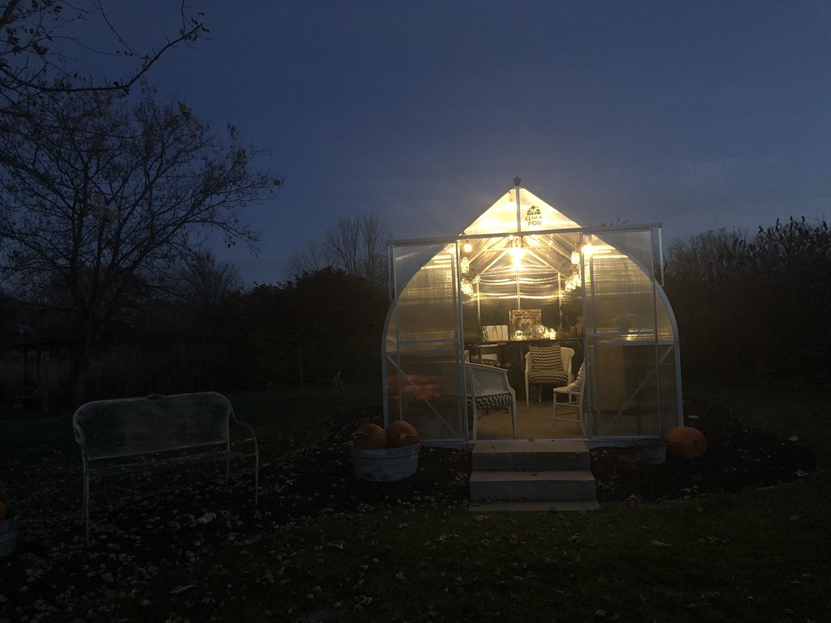 climapod's tweet photo. 9x14 Passion: ClimaPod Greenhouse Photo from Our Happy Customer
🌱 Grow your own food with ClimaPod 💚
⠀
ℹ️ ⠀
🔗 https://t.co/83PS2xJMtY ⠀
📲 (360) 674-2642 ⠀
#climapod #climashell #coldframe #greenhouse #usagardener #gardenphoto #greenhousekit https://t.co/Kb8BfUjQug