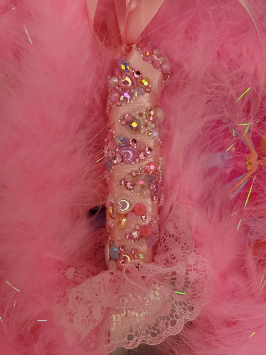_Bogwitchbae_'s tweet photo. I couldn't believe how quickly #royalcore knives sold! So much so I've decided to do another set! Here is a sneak peek! https://t.co/62eKvL1iPS