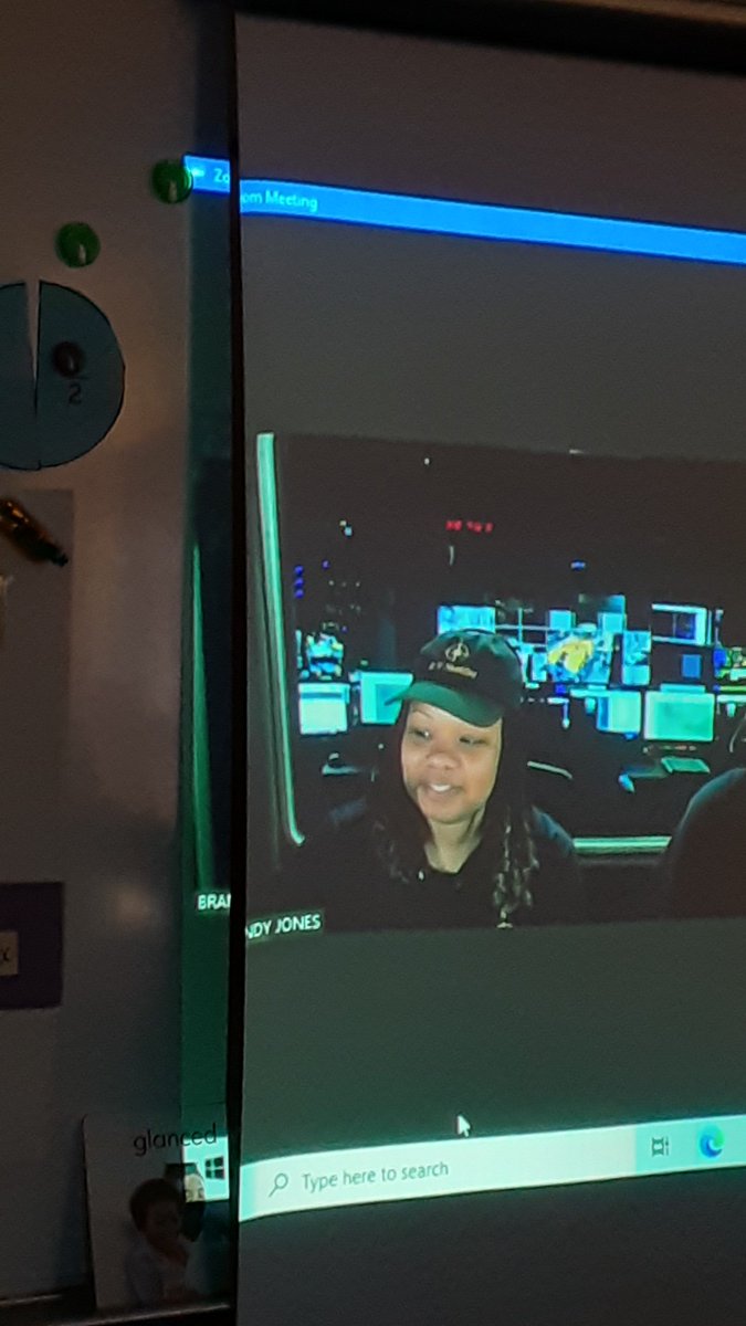 Heartwork17's tweet photo. I am so proud of you Ms. Jones! Thank you for that amazing lesson with my students. #oceanexployer #aliefproud #keepshining https://t.co/IvBilegfHJ