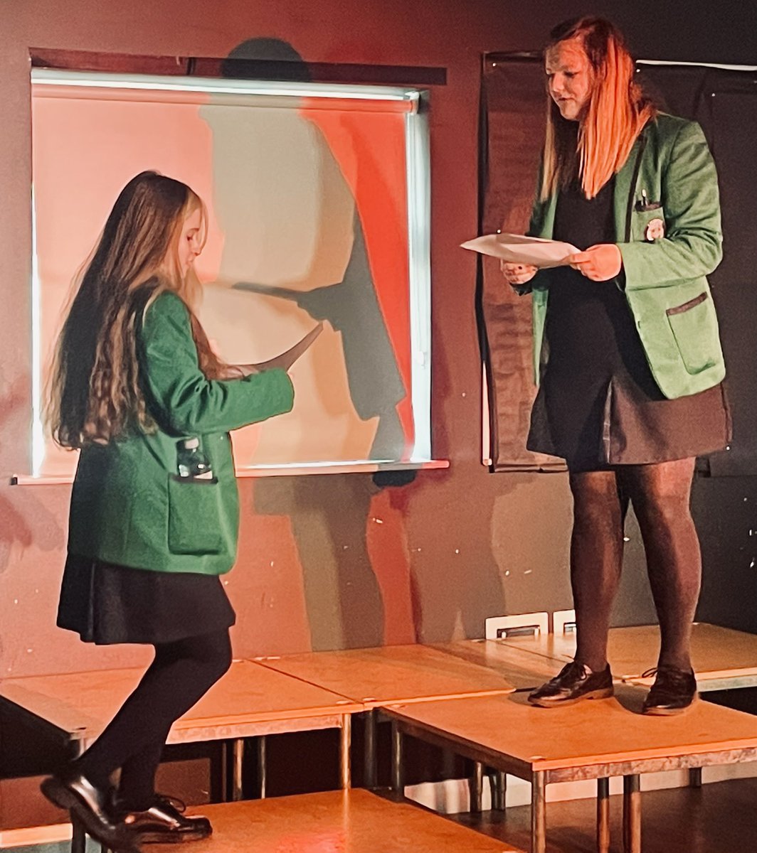 LismoreD's tweet photo. This term year 10 students have been working on Shakespeare’s Macbeth. We have been developing characterisation with the 3 witches and exploring the character of Lady Macbeth and her historical importance in the representation of strong women in theatre 💪🏼 🎭 🌟 @lismorecomp https://t.co/OXXantARqY