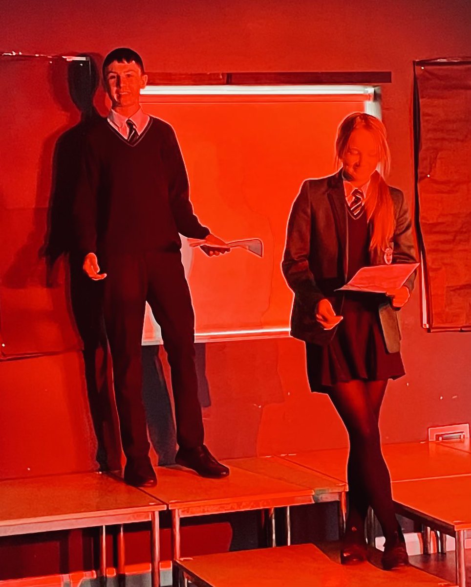 LismoreD's tweet photo. This term year 10 students have been working on Shakespeare’s Macbeth. We have been developing characterisation with the 3 witches and exploring the character of Lady Macbeth and her historical importance in the representation of strong women in theatre 💪🏼 🎭 🌟 @lismorecomp https://t.co/OXXantARqY