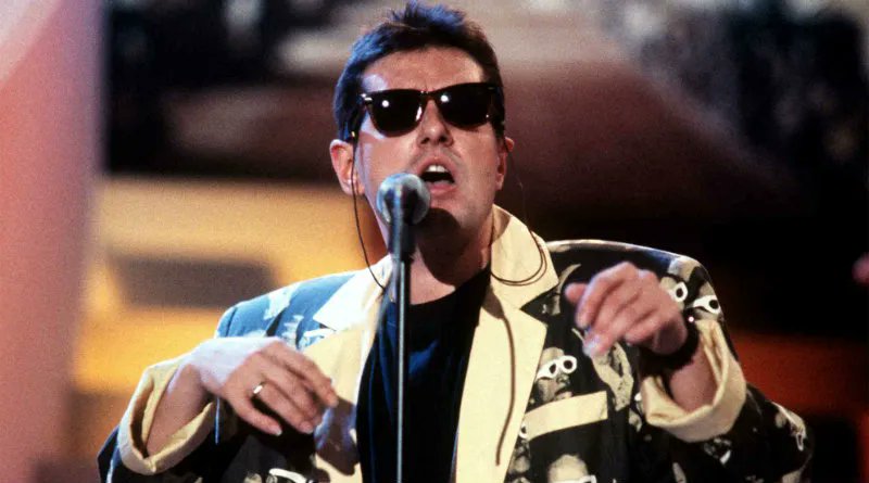 1986 - Austrian singer Falco started a three-week run at No.1 on the UK &amp; US singles chart with 'Rock Me Amadeus'.  
Falco became the first German speaking artist to achieve a No.1 on the US charts.