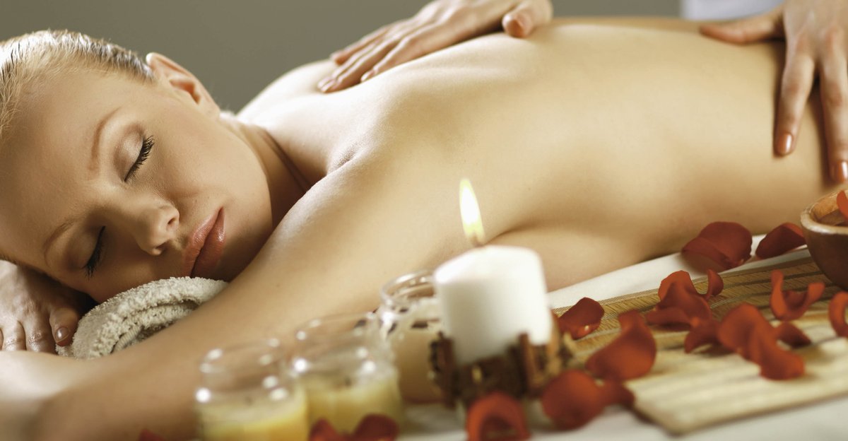 SpaXpn's tweet photo. Our strong work ethic, superior customer service, and commitment to excellence have wowed many of our clients. Let us show you how we can help you with any of your Full Body Massage, Hot Stone Massage, and Couples Massage needs today! #XpnWellnessSpa #NewYorkNY  ... https://t.co/rkmFnDvwzx