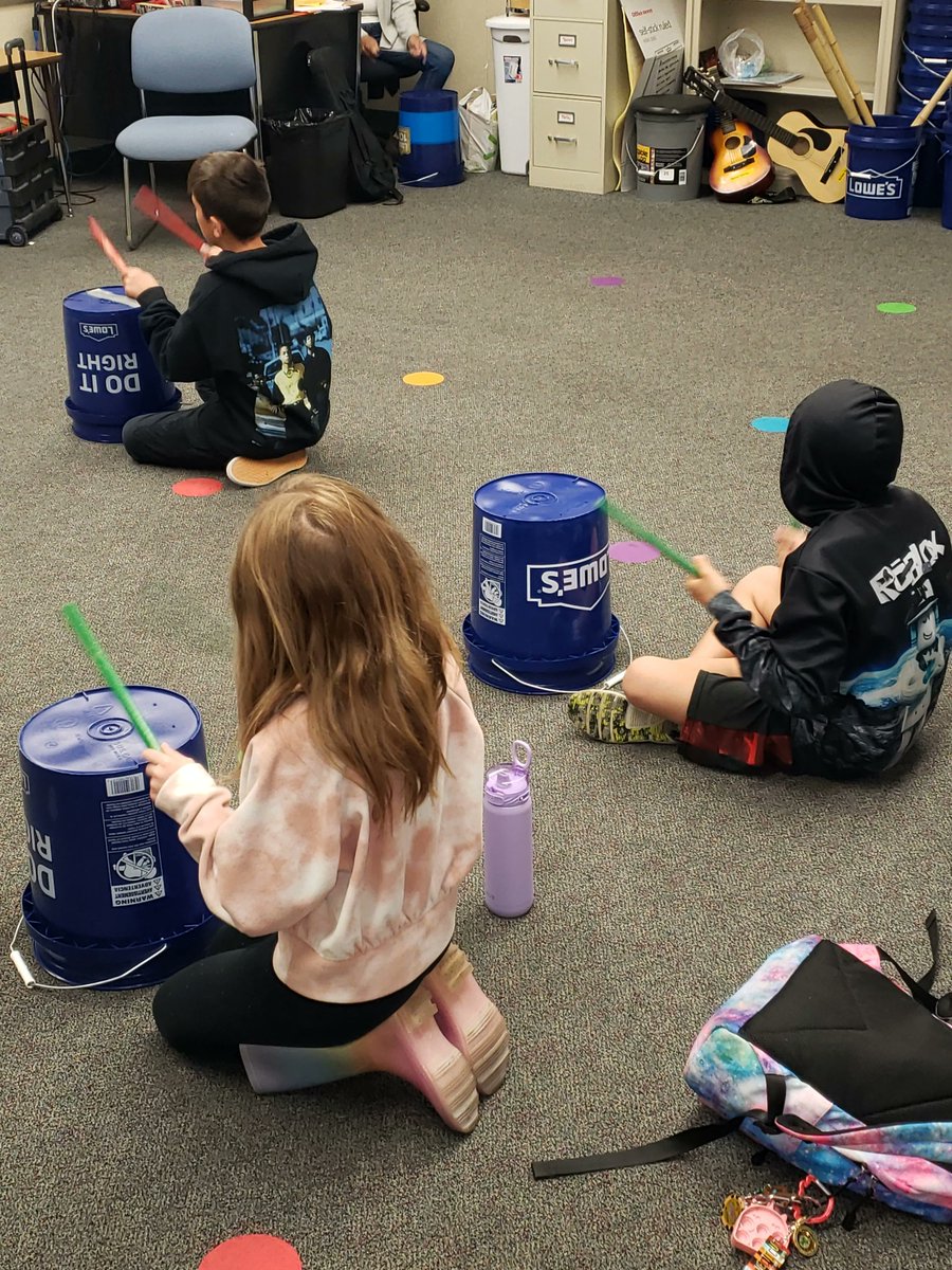 CastaicUSD's tweet photo. Itโs music to our ears to hear itโs #MusicinOurSchoolsMonth! We are pleased to offer music programs at all of our schools! #WeAreCUSD https://t.co/VpkZDFONMD