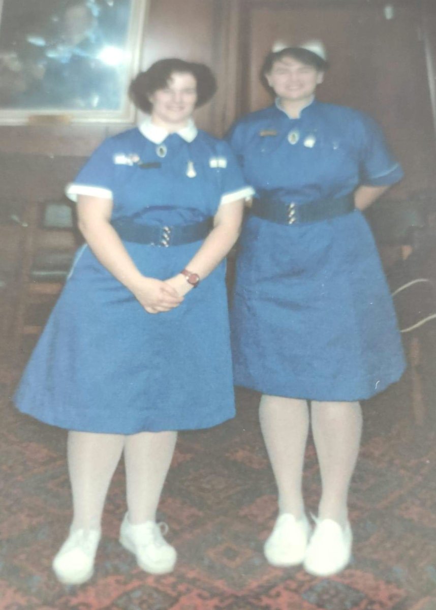 missbikerni's tweet photo. @DebbieGoode5 #badgeceremony #July90 #RVH (not sure who took it, seriously out of focus!) https://t.co/LhSE2z1Raf