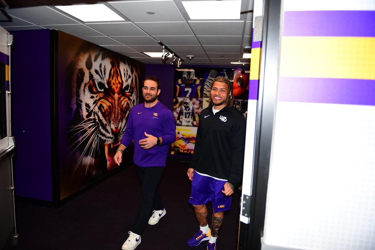 LSUfootball's tweet photo. Talking Ball with 7 & 18 https://t.co/vhaC3QQxVs