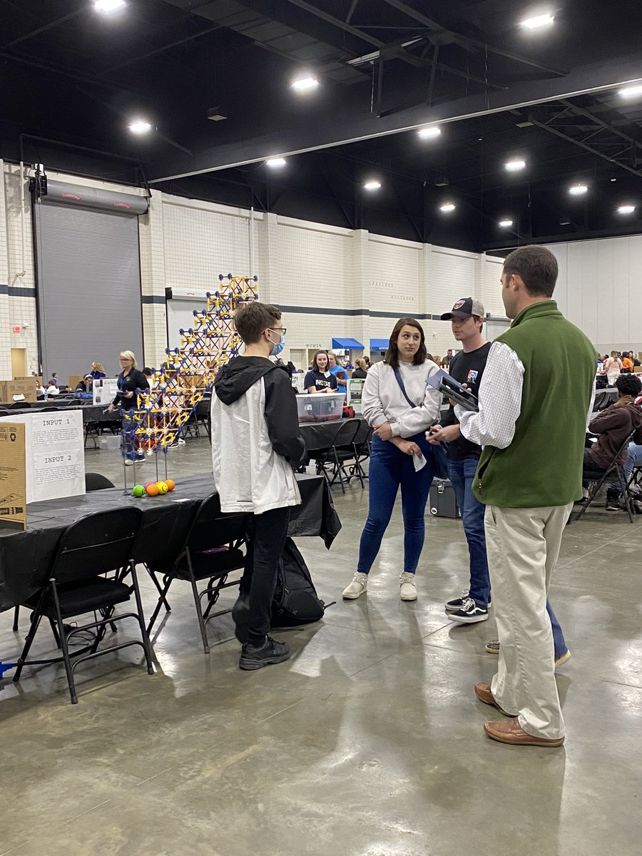 MsmauldinC's tweet photo. Had a great time today at the HCS Tech Fair! #GSFTrojanStrong #STEM https://t.co/mmHTEr9Gpm