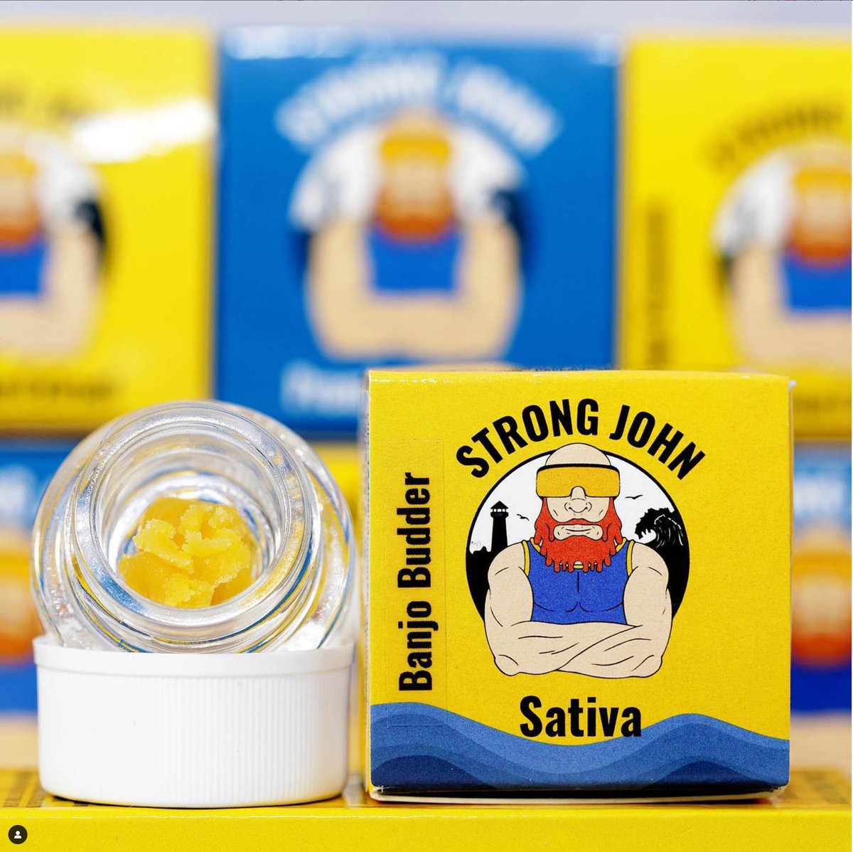 StrongJohn_Pure's tweet photo. Have You Tried Our New Budders?! This Banjo Was Cultivated By The Amazing Team At @CoastalSunFarm. Truly One Of Their More Unique And Flavorful Cultivars/Strains. The Aroma Is Similar To A Fresh Blueberry &amp; Orange Zest Muffin. We Love It And Hope You Do Too!
#weedsmokers #Dabs https://t.co/BD2kcexzHm
