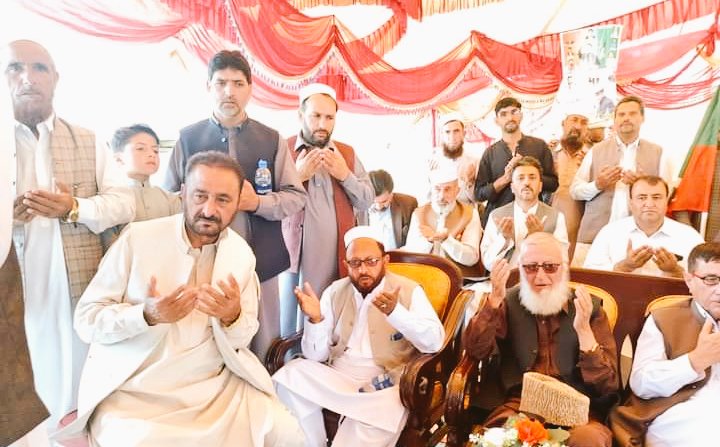 RT @PTIPoliticsss: PTI Tehsil Battagram Atta Ullah Trand.
Election day Thursday 31st March 2022 https://t.co/NON701AeZT