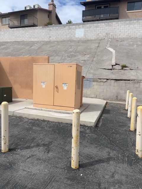 CastonCreative's tweet photo. Poobrain found #ethereum in a User vault at this location! Join me playing #coinhuntworld, It's awesome! https://t.co/Jp5uEb7YEY #cryptocurrency #122906 https://t.co/uBcFAR2qez