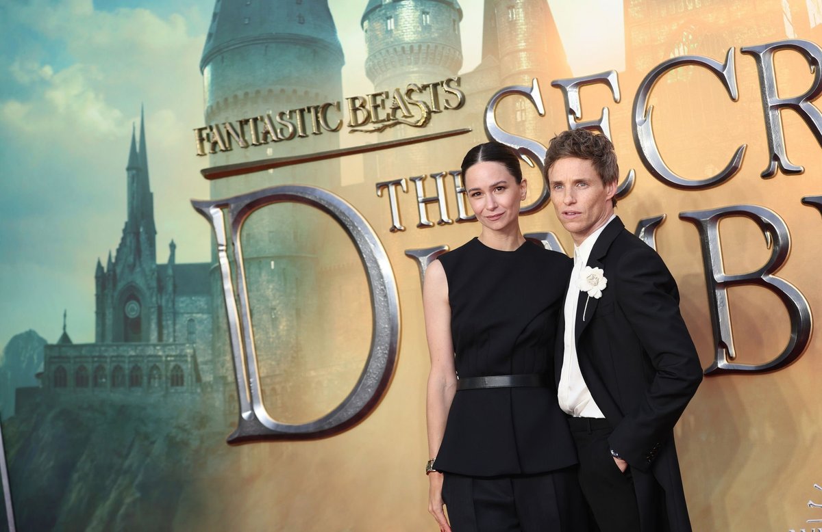 BeastsMovieFR's tweet photo. Tina &amp; Newt at the #SecretsOfDumbledore World Premiere in London ❤️
(HQ)

Katherine Waterston &amp; Eddie Redmayne #FantasticBeasts https://t.co/J7W2iaoz2I