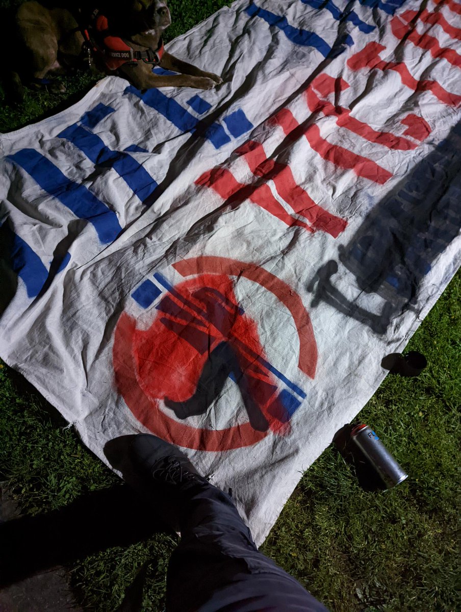 PDXChudWatch's tweet photo. This Patriot Front banner was liberated shortly after it was placed on an overpass in WA. It has since been repurposed to tell PF to fuck off &amp; will be put back where it was found.

Your hate symbols will be removed, and you will be ran off at a minimum. https://t.co/lggFtxThnd