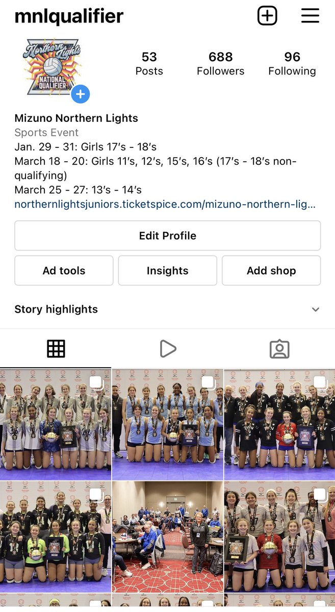 All award photos from the Mizuno Northern Lights Qualifier 2022 are posted on our Instagram and Facebook pages 📸