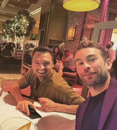Spotted: a reunion with Nate Archibald and Carter Baizen. 😍 (📷: Instagram)