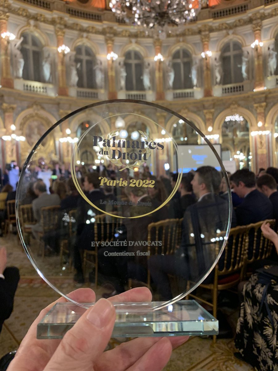 JP_Lieb's tweet photo. Très fier d’avoir reçu pour EY Société d’avocats la première place du Palmarès du droit 2022 en contentieux fiscal #EYFrance #EYTax https://t.co/z80q7KFGqG