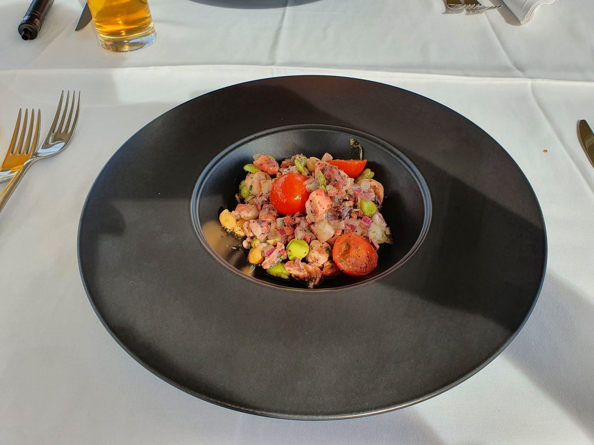 RJonTourUK's tweet image. NEW POST - My favourite places to dine out in Split, Croatia. Mainly enjoying seafood cooked the local Dalmatian way.
rjontour.com/restaurants-sp… #foodtravelchat #travelblogtuesday #travchat