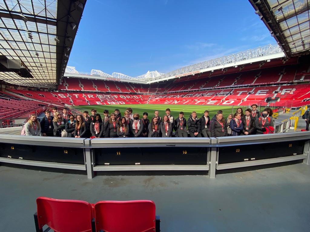 academy_central's tweet photo. Weβve had a brilliant day down at Manchester United today checking out behind the scenes at the club.
#RRCA #RaisingAspirations #MUFoundation #PartnerHighSchool https://t.co/GyM5D6zkeB