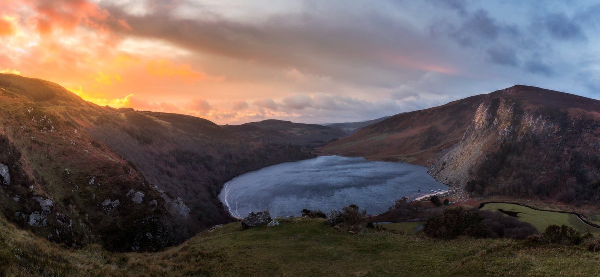 Paddy_OBrien71's tweet photo. @OxfordDiplomat I love this place, my happy place. I was just up the road aways at Lough Tay. 💚☘️🇮🇪 #GuinnesLake #Luggala https://t.co/NfajOhAyY6