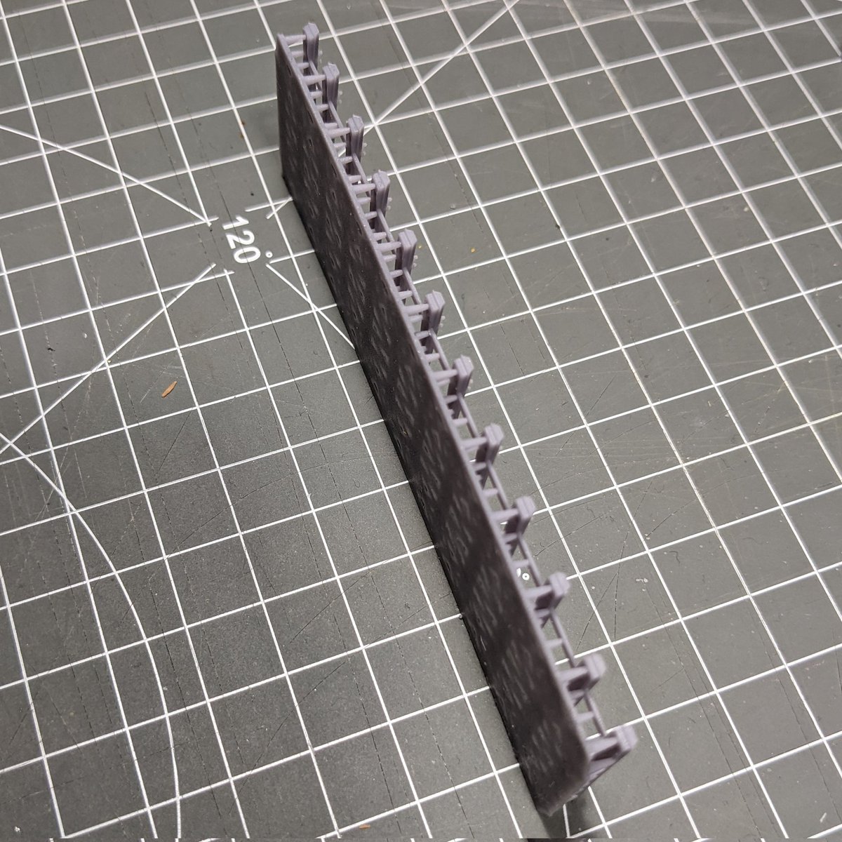 andreasheckt's tweet photo. #3D-Probedruck für einen #Fremo-Kollegen: Gleisjoch nach württembergischen Vorbild im Maßstab 1/87. Krass, wie man die Schichtdicke von 0,03 mm noch sieht…
Unbezahlte #Werbung für @proto87_ in eigener Sache. 😀
#Finescale #H0 #Modellbahn #Modellbau #Proto87 #1zu87 #3Dprinting https://t.co/dqmpHk9HHd