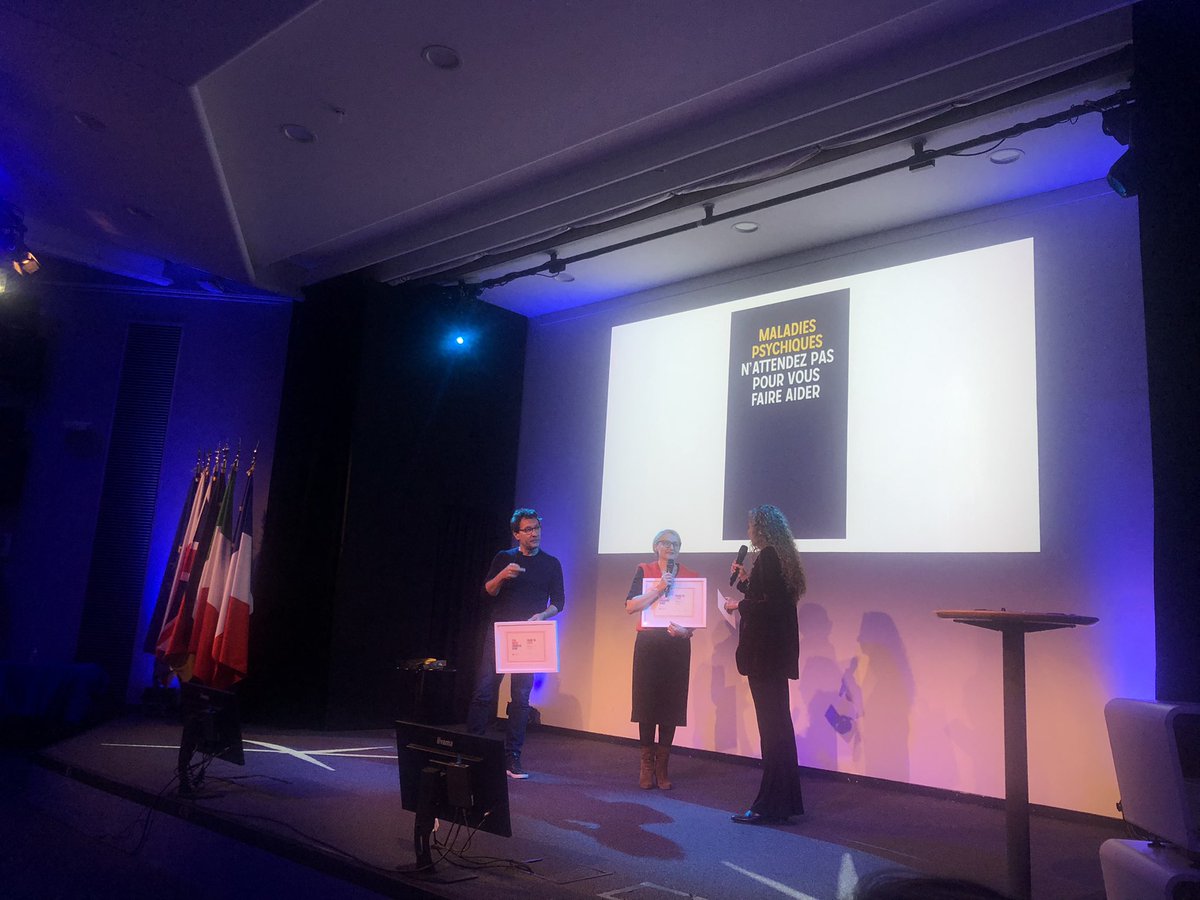Sebdindy's tweet photo. 3eme prix de la Communication Solidaire pour @ClearChannelFr et @Le_Psychodon  dans la categorie #affichage et #DOOH ! Bravo pour cet engagement! 💪🏼🎉 #comsolidaire https://t.co/zN7hkYw4P1