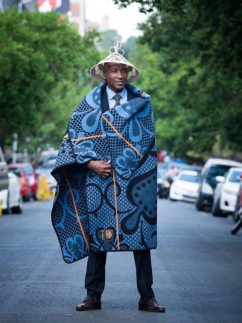 AnitaKomukama's tweet photo. Learning about the Basotho culture (Lesotho &amp; SA) &amp; especially their famed “Basotho Blanket” that embodies different rites among the people. It’s a pride and heritage thing!
Designers world over have been inspired and Black Panther featured them

#NW @ubctvuganda #AfricanFaces https://t.co/HJ7eAZcIlq