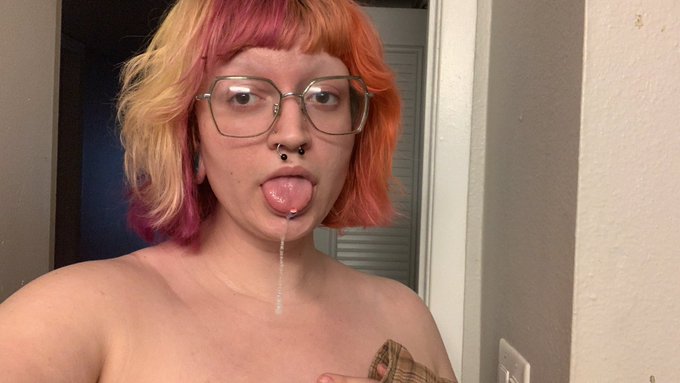 ᴘʀɪɴᴄᴇss ꜰᴜssʏ ❦’s pics and videos