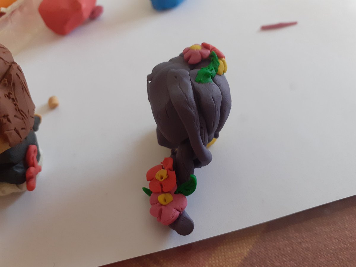 Today's silly little sculpoodle is this!