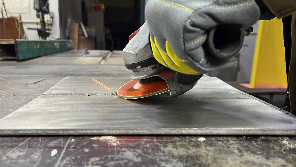 Abrasive Tip: Max Flex can be used at a 45° angle for increased metal removal or a 30° angle for better surface finish. This cotton-fiber disc grinds, blends, and finishes light welds in one step or blends and finishes scratches after aggressive grinding applications. #metalfab